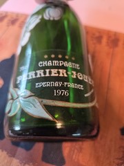 Vintage 1976 « Empty » Perrier Jouet Epernay-france Bottle With Cork..