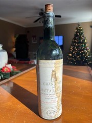 1953 GRAND VIN DE CHATEAU LATOUR VINTAGE EMPTY BOTTLE WITH CORK