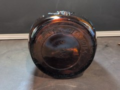 Rare Vintage Maywood Glass Amber Wine Jug – Half Gallon – Grape Design