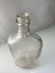 Antique Wine Liquor Bottle Clear Pint Knox Glass Co. 1943 J in Keystone
