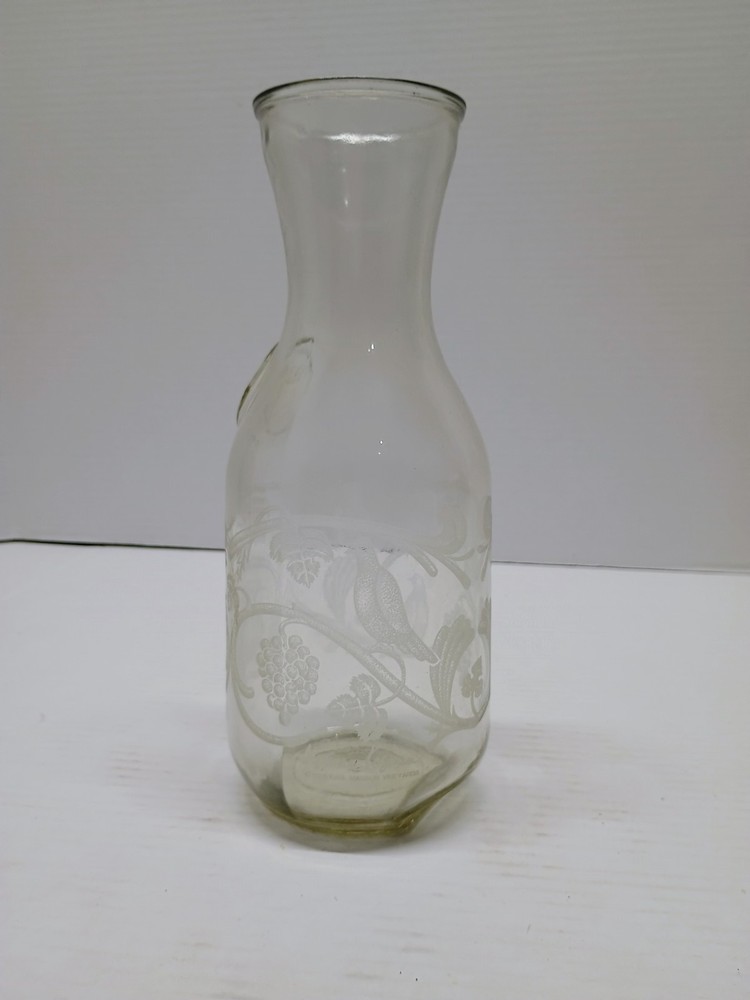 Vtg 1988 Norman Kosarin Wine Decanter Etched Doves Grapes Vines Birds Glass