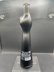 Happy Cat Shaped Mosel Riesling Satin Black Wine Bottle Decanter Vase 2011