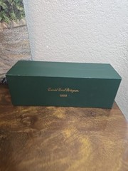 Vintage 1988 Cuvee&rsquo; Dom Perignon Champagne Empty Box w/ orig. Booklet