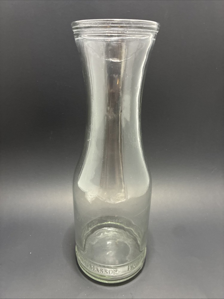 Vintage Paul Masson Glass Wine Carafe 10 3/4 » tall – Clear-Embossed Lettering
