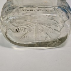 Vintage Nawico Choice Fortified Washington Muscatel Wine One Pint Glass Bottle