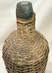 VTG Wicker Covered Demijohn Liquor Bottle Original Partial Spanish Label Mexico