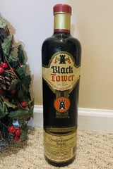 Vintage ©️1985 BLACK TOWER German White Wine Empty Bottle 750mL Crock Style- EC!