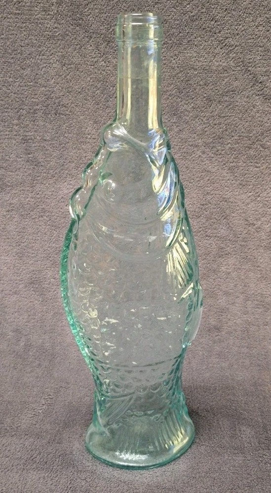 Vintage Italian Fish Shaped Green/Blue Glass Wine Bottle 13.5” Pescevino Beach