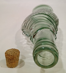 CCP Clear Green Glass Fish Shaped Italian Wine Bottle 10 1/4&Prime; Decanter w/cork