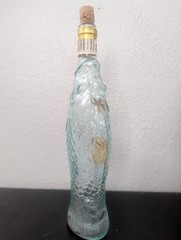 PESCEVINO Fish Shape 1985 Wine bottle Italy 13-1/4” tall with Cork & Label