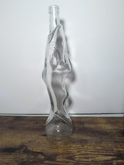 Vintage Shark Bottle Made in Italy 750 ml 15&Prime; 1979 No Chips Wine Clear Decanter