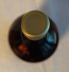 Vintage, Lejon Vin Kafe Grape Wine, Brown Glass Bottle with Cap, 4/5 QT, Empty