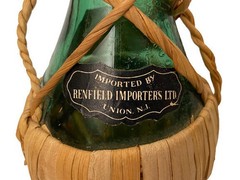 Vintage 1966 Italian Melini Chianti Wicker Wrapped One Pint Wine Bottle Empty