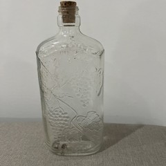 Garretts American Wines Bottle Clear Glass Embossed Antique 