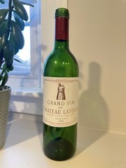 Rare Empty 1990 Chateau Latour Gran Cru Classé Pauillac Wine Bottle. NO CORK!