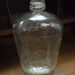 Vtg Garretts American Wines Clear Glass 1/2 Gal Bottle Decanter Embossed Grapes