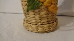VINTAGE WOOVEN STRAW RATTAN WINE BOTTLE HOLDER CARRIER YELLOW EMBROIDERY GRAPES