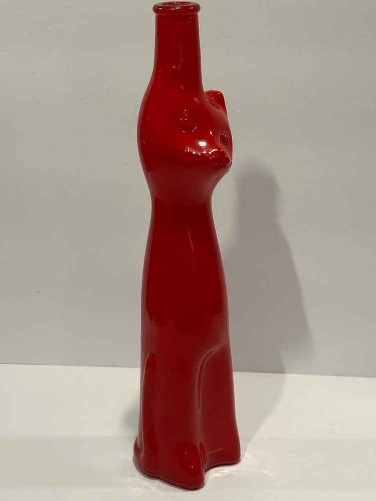 Rheinhessen Riesling Red Happy Cat Empty Wine Bottle German 2021 No Cork Empty