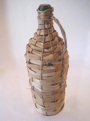 VTG 3 LITER LTR~RETSINA~STRAW WICKER COVERED GREEK WINE BOTTLE GREEN GLASS 1960
