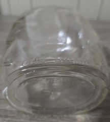Embossed Grape Lattice Dixie Wine Co Richmond Va Early Glass Bottle One Quart