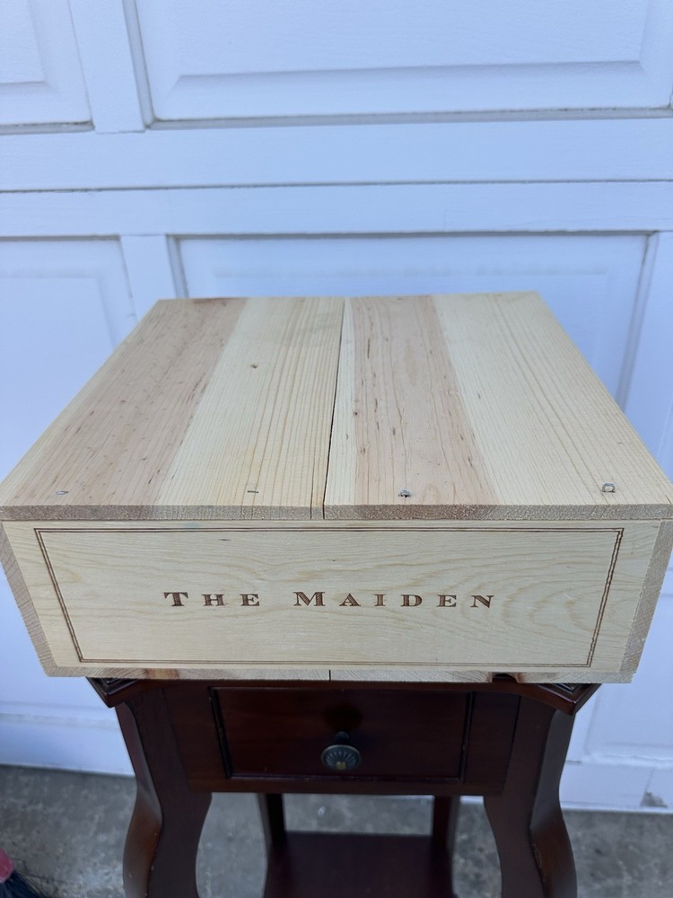 Harlan Estate 2011 The Maiden Wood Wine Box Excellent Condition