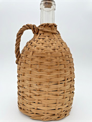 Vintage Rattan Wicker Wrapped Liquor Wine Bottle w/ Handle and Stopper 10&Prime; Empty