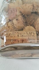 Garrett’s VTG Embossed American Wines 1/2 Gallon Wine Decanter Bottle+Corks