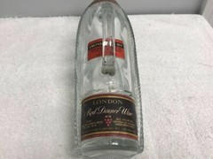 CANADIAN LONDON ONTARIO RED DINNER WINE BASKET BOTTLE 11.5 » w / Handle.