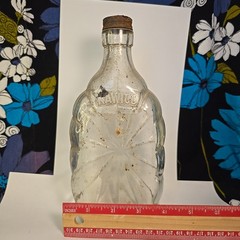 Vintage Nawico Choice Fortified Washington Muscatel Wine One Pint Glass Bottle