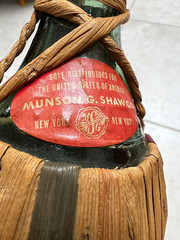 RARE Vintage 1961 Bertolli CHIANTI Rattan Wrap Red & Green Rand Loop (Empty)