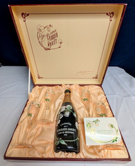 Vintage 1988 PERRIER JOUET Champagne Special Box Set w/ 4 Flutes + Empty Bottle