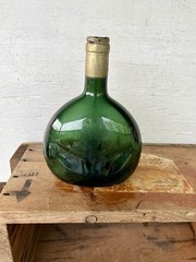 Green Glass Mateus Rose Wine Bottle 1 Pint (Empty & Label Missing) 8”x6” Inch