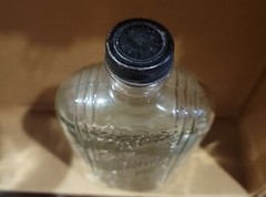 Meconi Tokay Bottled in Detroit MI 4/5 pint Clear Glass Wine Bottle, Il Glass Co