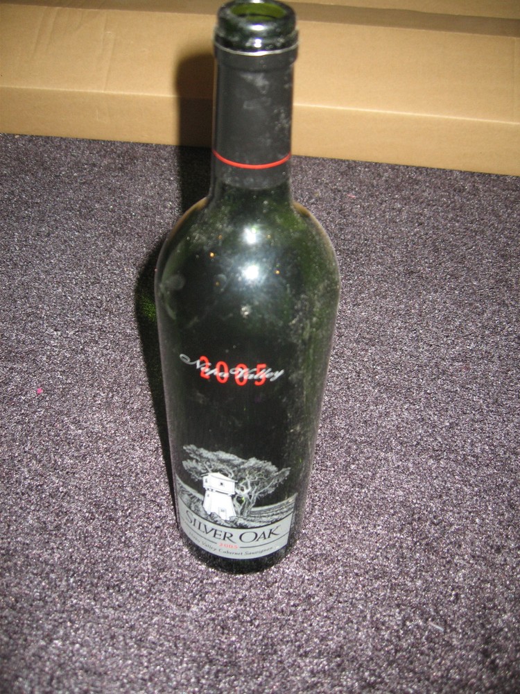 Rare Collectors Edition Silver Oak 2008 Napa Valley Etched Wine Bottle