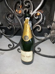 Trump Winery EMPTY Blanc de Blanc Sparkling Champagne BOTTLE MAGA 375 ML