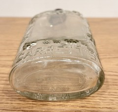 Vintage GARRETT&rsquo;S AMERICAN WINES 4/5 Pint Bottle – Very Good Condition