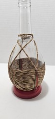 TIPO Glass Wine Bottle Wicker Straw Raffia W/red Plastic Base