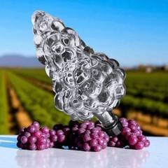 Bunch Cluster Grapes Clear Glass 6-1/2&Prime; Wine Bottle w Plastic Screw Top Turkey