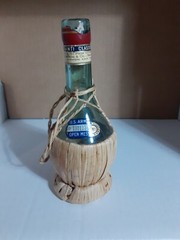 1955 RUFFINO CHIANTI EMPTY WINE BOTTLE WICKER RATTAN WRAP U.S. ARMY OPEN MESS