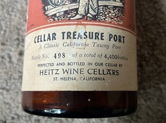 RARE VINTAGE HEITZ CELLARS ST. HELENA, CA CELLAR TREASURE PORT EMPTY WINE BOTTLE