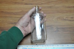 Vintage 1/2 pint Clear Glass Wine ? Bottle, Screw top, No Label. see Picture