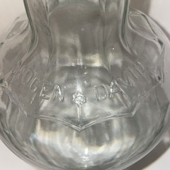 Vintage MOGEN & DAVID 1 GALLON Clear GLASS WINE BOTTLE With Lid – Star Of David
