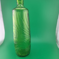 Gallo ripple wine bottle 4/5 quart rare vintage Green embossed scrolls in bottle
