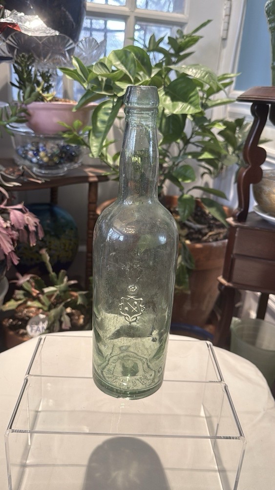 Pedro Domecq VTG Spanish Wine Embossed Crest Aqua Blown Glass Bottle 11.5”