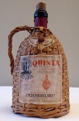 Grossman&rsquo;s Liquor Cuba NY Quinta Lisbon Da Fonseca Portugal wine bottle vtg 1953
