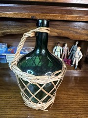 VTG Green Viresa Glass Demijohn Bottle w/ Wicker Basket 2L Spain Wine Jug EMPTY