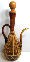 Vintage Hand-Crafted Glass Porron Pitcher Decanter Amber Rattan Spain 15 3/8&Prime; T