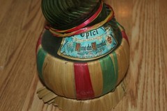 VINTAGE ITALIAN CHIANTI GREEN ART GLASS SPIRAL 32.5&Prime; RED TABLE WINE BOTTLE ONLY!