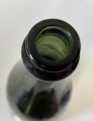 Vintage Chateau La Fayette Champagne Green 2/5 Pint Bottle With Label