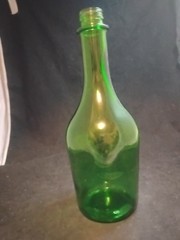 Vintage Green Glass 1.5 Liter bottle In Mint Condition A3